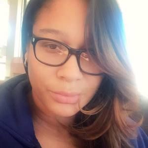 Meet your Posher, Candice